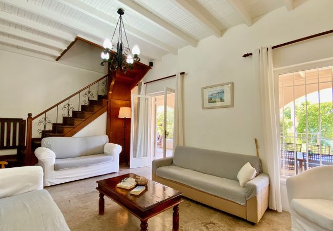 Villa in Kassiopi - Beach Villa Petros with private pool Villa in Kassiopi - Beach Villa Petros with private pool