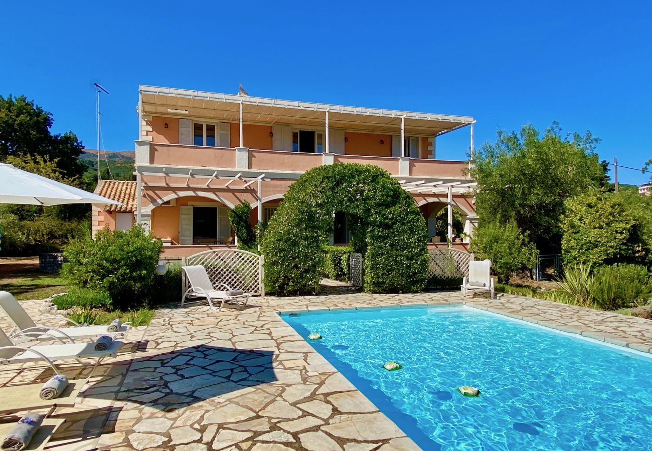 Villa in Kassiopi - Beach Villa Petros with private pool