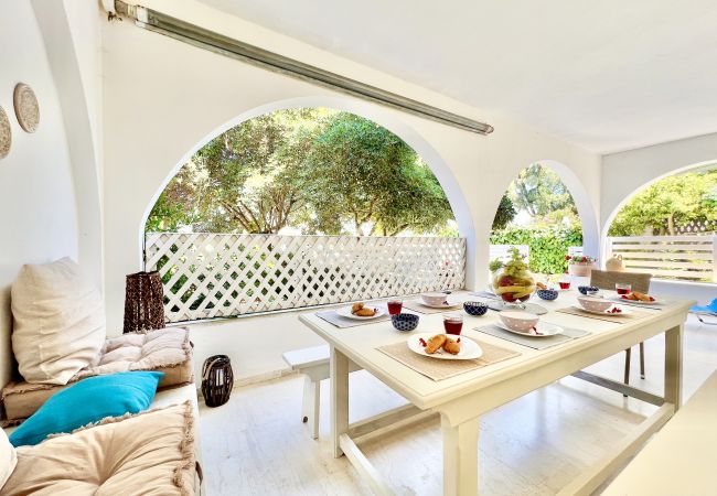 Villa in Kassiopi - Beach House Christina with private heated pool Villa in Kassiopi - Beach House Christina with private heated pool