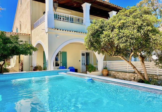Villa in Kassiopi - Beach House Christina with private heated pool Villa in Kassiopi - Beach House Christina with private heated pool