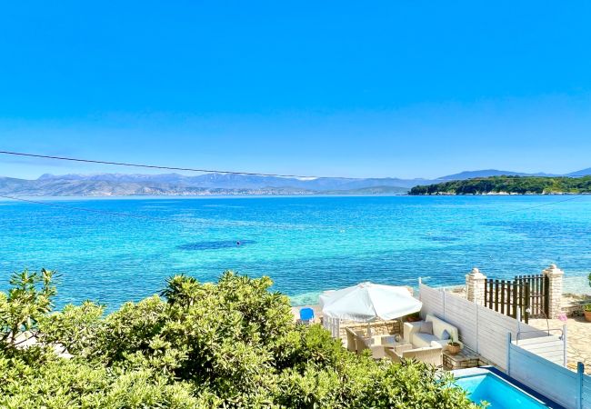 Villa in Kassiopi - Beach House Christina with private heated pool Villa in Kassiopi - Beach House Christina with private heated pool