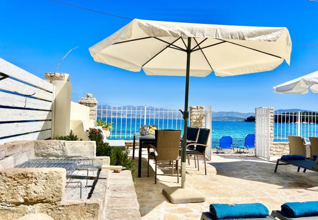 Villa in Kassiopi - Beach House Christina with private heated pool Villa in Kassiopi - Beach House Christina with private heated pool
