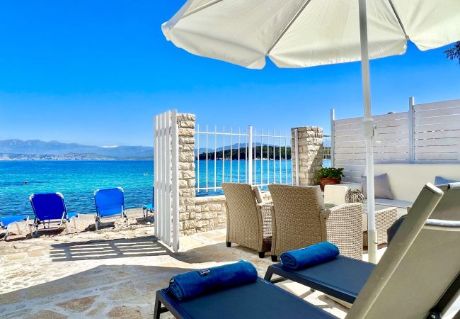 Villa in Kassiopi - Beach House Christina with private heated pool Villa in Kassiopi - Beach House Christina with private heated pool