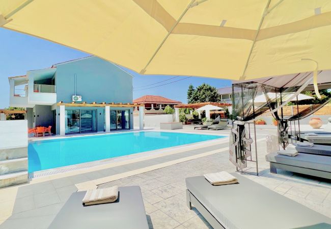Villa in Sidari - Villa Cielo with private pool in Canal D'Amour Villa in Sidari - Villa Cielo with private pool in Canal D'Amour