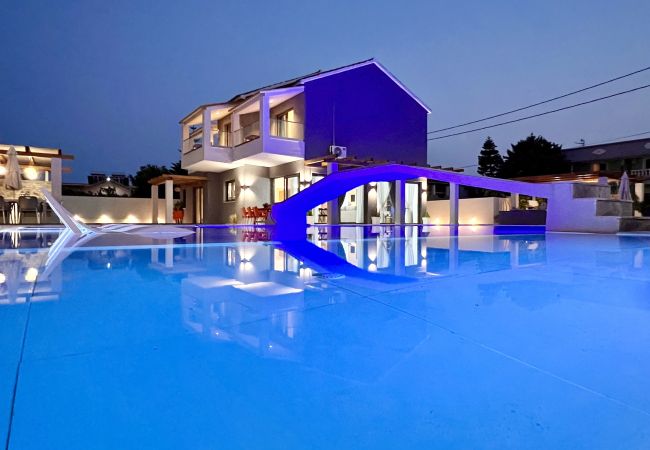 Villa in Sidari - Villa Cielo with private pool in Canal D'Amour Villa in Sidari - Villa Cielo with private pool in Canal D'Amour