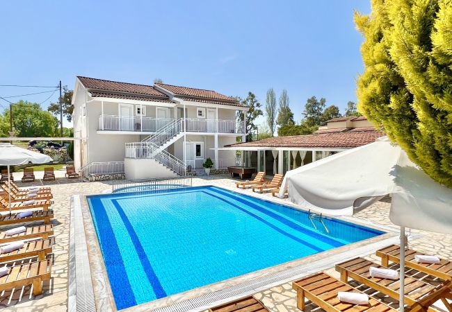 Villa in Sidari - Sidari Beach Villa with private pool Villa in Sidari - Sidari Beach Villa with private pool