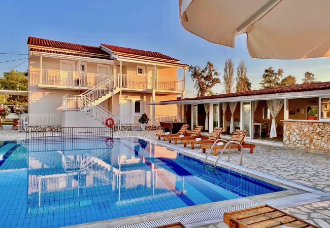 Villa in Sidari - Sidari Beach Villa with private pool Villa in Sidari - Sidari Beach Villa with private pool
