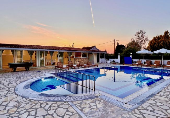 Villa in Sidari - Sidari Beach Villa with private pool Villa in Sidari - Sidari Beach Villa with private pool