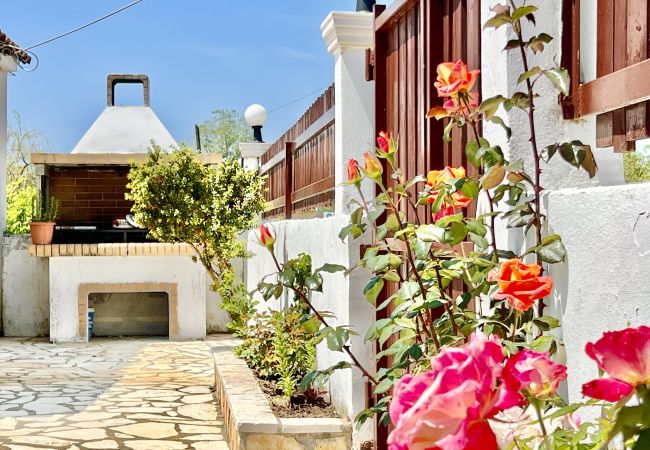 Villa in Sidari - Sidari Beach Villa with private pool Villa in Sidari - Sidari Beach Villa with private pool