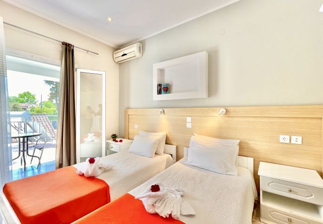 Villa in Sidari - Sidari Beach Villa with private pool Villa in Sidari - Sidari Beach Villa with private pool