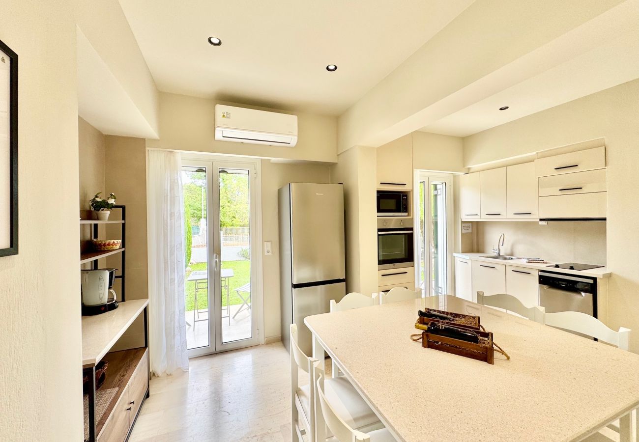 Villa in Roda - Villa Dafni with private pool