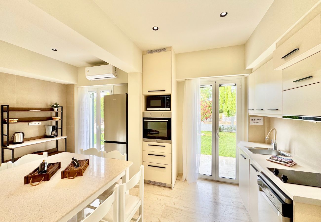Villa in Roda - Villa Dafni with private pool