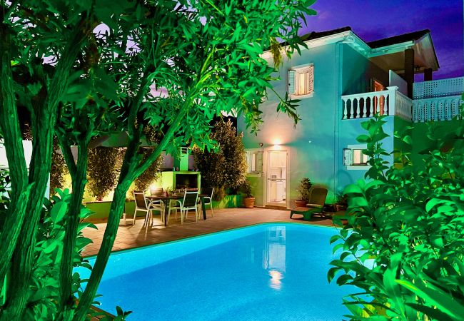 Villa in Nidri - Villa Torre Marina in Nydri with private pool Villa in Nidri - Villa Torre Marina in Nydri with private pool