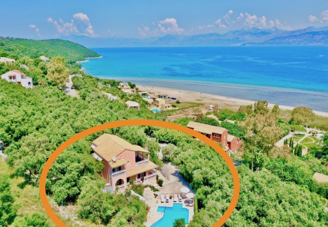 Villa in Kassiopi - Beach Villa Thespina with private pool Villa in Kassiopi - Beach Villa Thespina with private pool