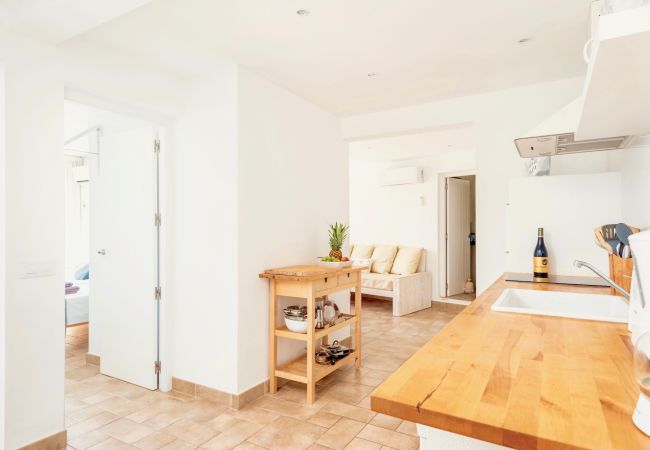 Villa in Calan Porter - Seafront Villa Bellavista with private heated pool Villa in Calan Porter - Seafront Villa Bellavista with private heated pool