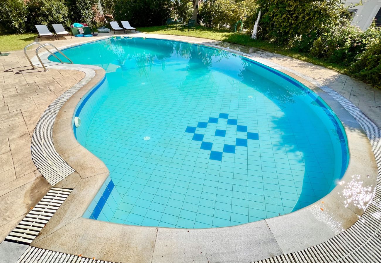 Villa in Velonades - Villa Bougarini with private pool