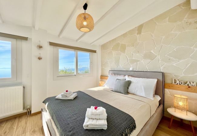 Villa in Spartylas - Luxury Villa Evmaria with private pool Villa in Spartylas - Luxury Villa Evmaria with private pool