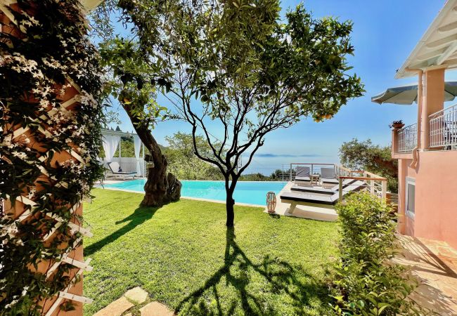 Villa in Spartylas - Luxury Villa Evmaria with private pool Villa in Spartylas - Luxury Villa Evmaria with private pool