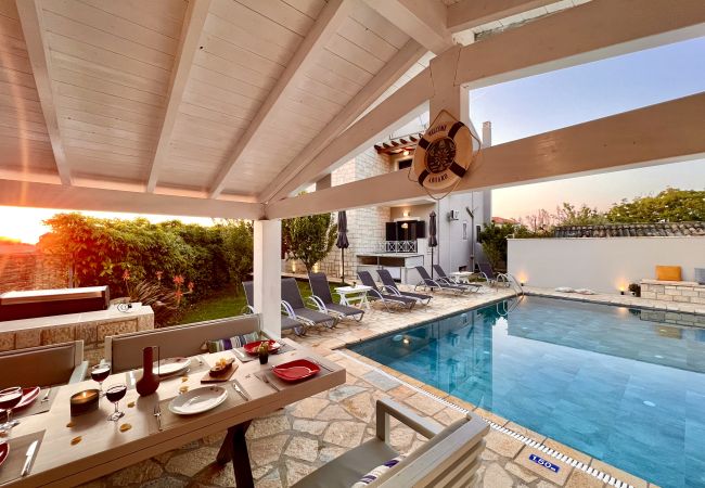 Villa in Acharavi - Beach Villa Heart House with private pool Villa in Acharavi - Beach Villa Heart House with private pool