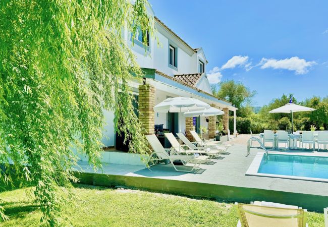 Villa in Velonades - Villa Rubina Sidari with private pool Villa in Velonades - Villa Rubina Sidari with private pool