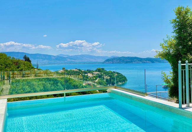 Villa in Vlachatika - Kalami Beach Villa with private heatable pool Villa in Vlachatika - Kalami Beach Villa with private heatable pool