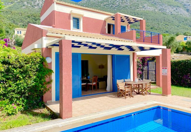 Villa in Barbati - Beach Villa Barbati Thalassaki with private pool Villa in Barbati - Beach Villa Barbati Thalassaki with private pool