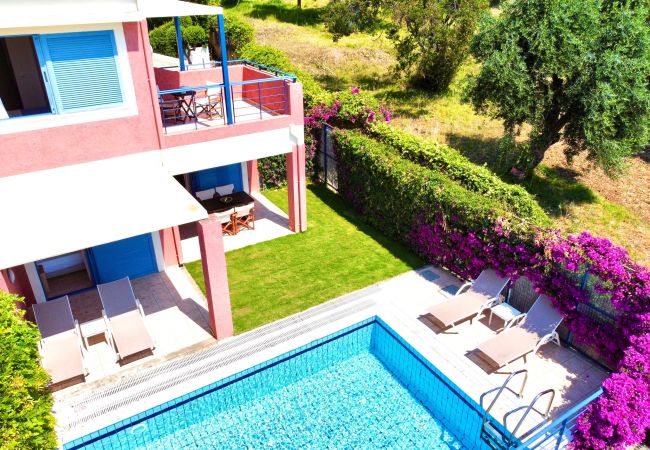 Villa in Barbati - Beach Villa Barbati Pelagos with private pool Villa in Barbati - Beach Villa Barbati Pelagos with private pool