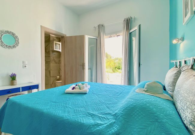 Villa in Agnos beach - Villa Doma with private pool Villa in Agnos beach - Villa Doma with private pool