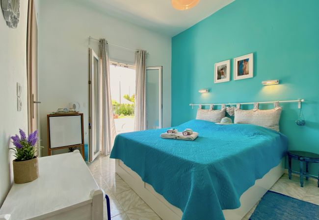 Villa in Agnos beach - Villa Doma with private pool Villa in Agnos beach - Villa Doma with private pool