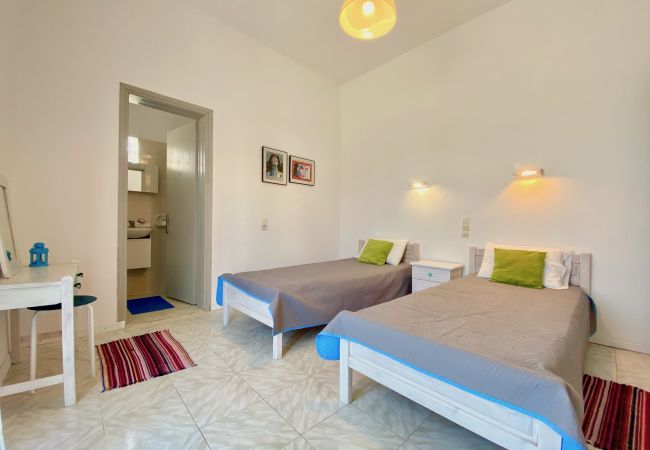 Villa in Agnos beach - Villa Doma with private pool Villa in Agnos beach - Villa Doma with private pool
