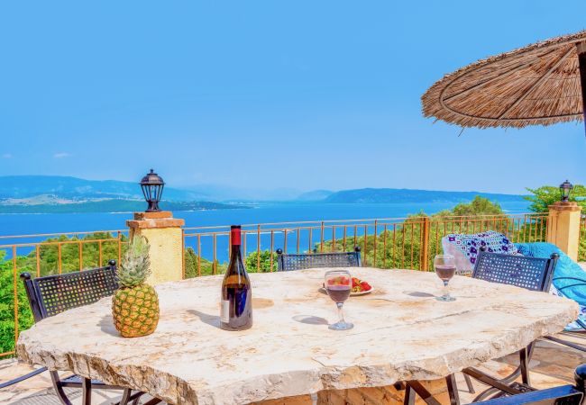 Villa in Agios Stefanos Kassiopi - Villa Varvara Kerasia with private pool Villa in Agios Stefanos Kassiopi - Villa Varvara Kerasia with private pool