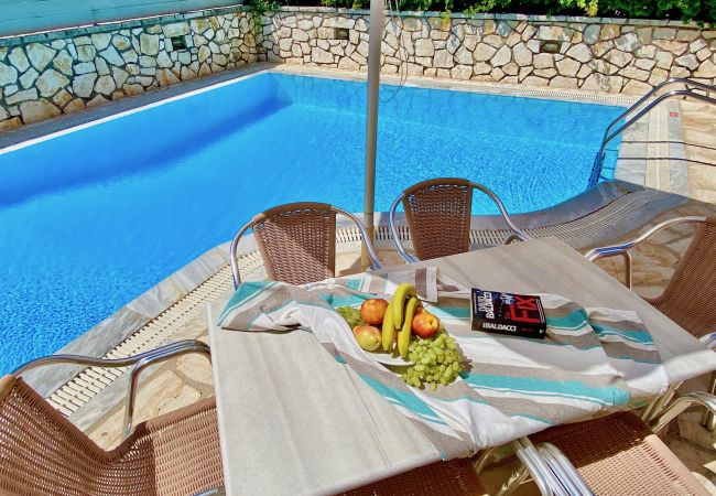Villa in Kassiopi - Villa Olga Kassiopi with private pool Villa in Kassiopi - Villa Olga Kassiopi with private pool