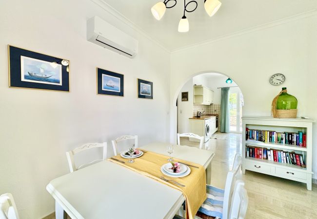 Villa in Kassiopi - Villa Olga Kassiopi with private pool Villa in Kassiopi - Villa Olga Kassiopi with private pool