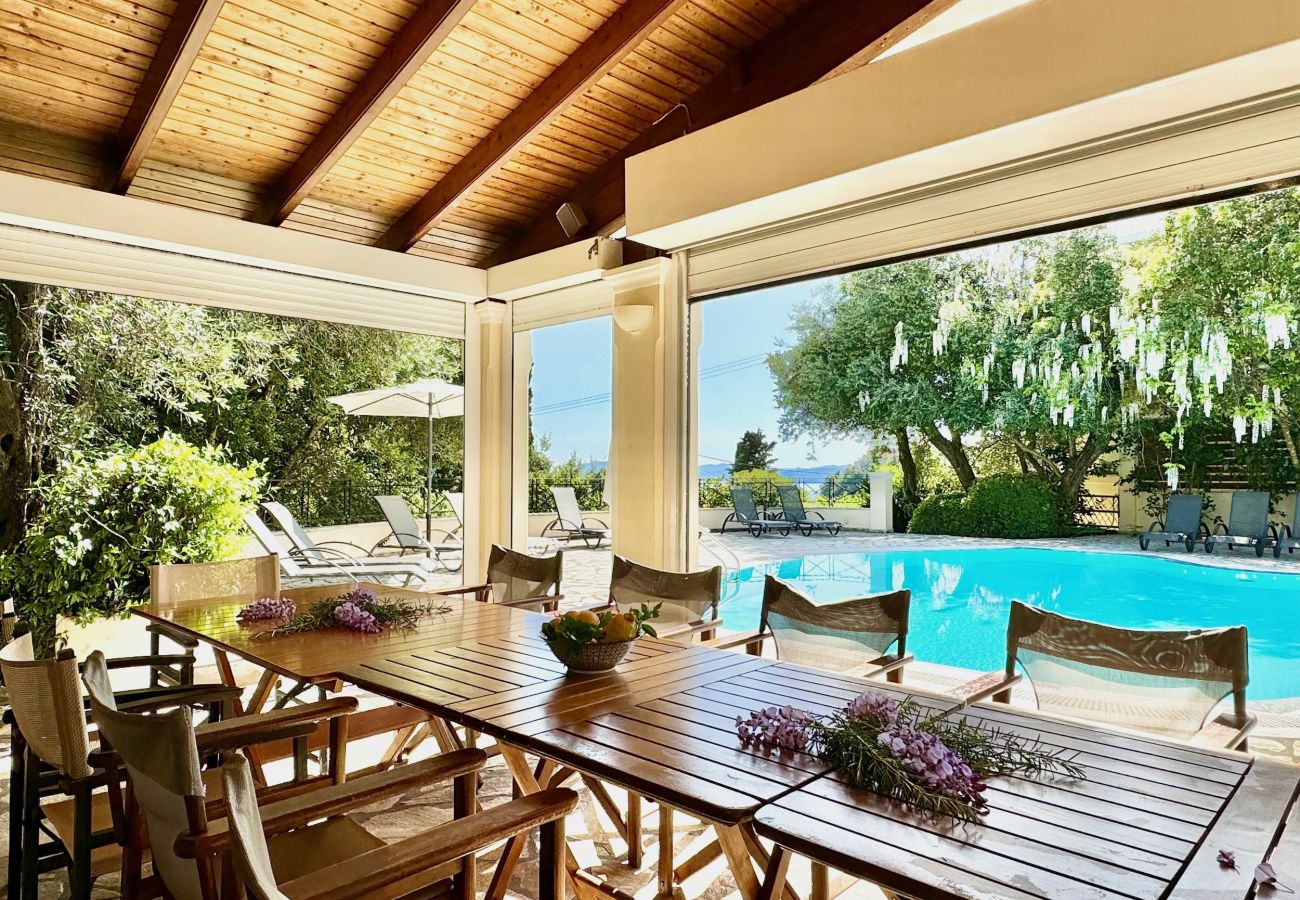 Villa in Nissaki - Villa Aliki Nissaki with private pool