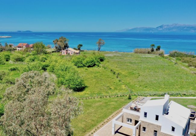 Villa in Agnos beach - Danune Luxury Beachfront Villa with private pool Villa in Agnos beach - Danune Luxury Beachfront Villa with private pool