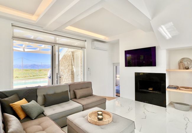 Villa in Agnos beach - Danune Luxury Beachfront Villa with private pool Villa in Agnos beach - Danune Luxury Beachfront Villa with private pool