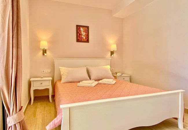 Apartment in Nissaki - Nissaki Cyclamen Luxury Apartment Apartment in Nissaki - Nissaki Cyclamen Luxury Apartment