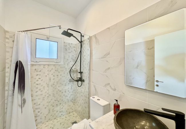 Apartment in Nissaki - Nissaki Anemone Luxury Apartment with Jacuzzi Apartment in Nissaki - Nissaki Anemone Luxury Apartment with Jacuzzi