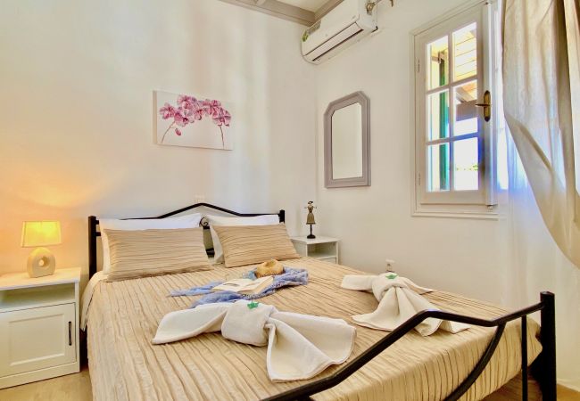 Villa in Agios Stefanos Kassiopi - Villa Kessar St. Stephanos with private pool Villa in Agios Stefanos Kassiopi - Villa Kessar St. Stephanos with private pool