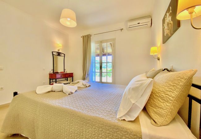 Villa in Agios Stefanos Kassiopi - Villa Kessar St. Stephanos with private pool Villa in Agios Stefanos Kassiopi - Villa Kessar St. Stephanos with private pool