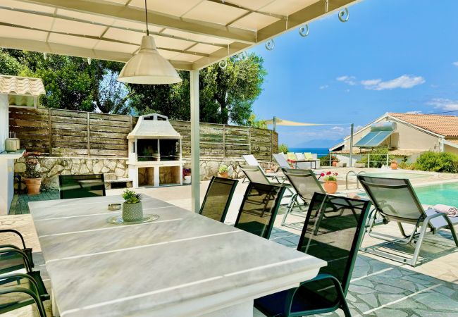 Villa in Agios Stefanos Kassiopi - Villa Kessar St. Stephanos with private pool Villa in Agios Stefanos Kassiopi - Villa Kessar St. Stephanos with private pool