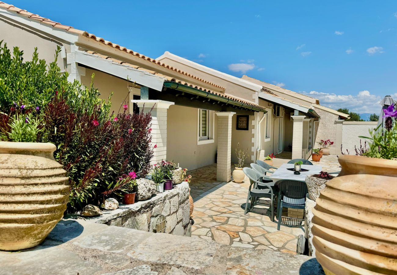 Villa in Agios Stefanos Kassiopi - Villa Kessar St. Stephanos with private pool