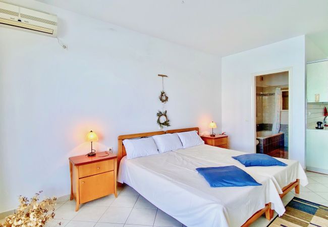 Apartment in Messonghi - Seafront Ourania Studio No3 Apartment in Messonghi - Seafront Ourania Studio No3
