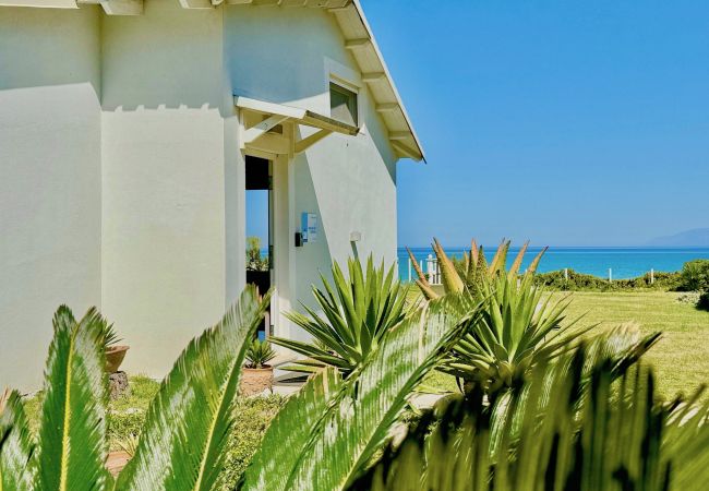 Villa in Acharavi - Beachfront Villa Stato Da Mar Romantic Villa in Acharavi - Beachfront Villa Stato Da Mar Romantic