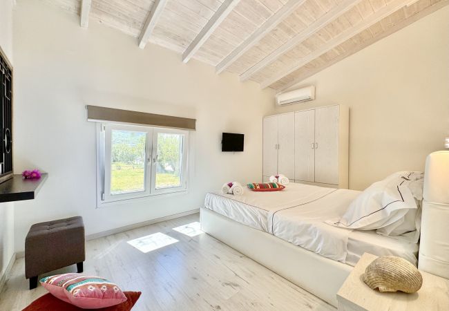 Villa in Acharavi - Beachfront Villa Stato Da Mar Romantic Villa in Acharavi - Beachfront Villa Stato Da Mar Romantic
