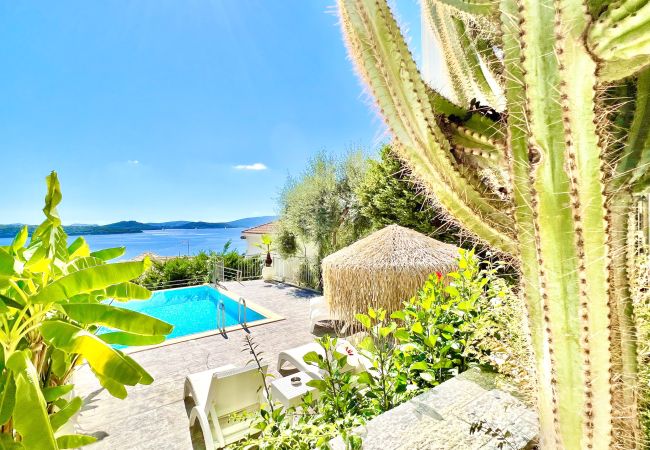 Villa in Perigiali - Luxury Villa San George with private pool Villa in Perigiali - Luxury Villa San George with private pool