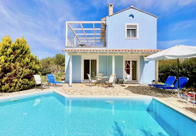 Villa in Lefkada - Beach Villa Iolis with private pool Villa in Lefkada - Beach Villa Iolis with private pool