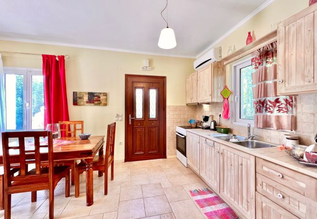 Villa in Lefkada - Beach Villa Iolis with private pool Villa in Lefkada - Beach Villa Iolis with private pool