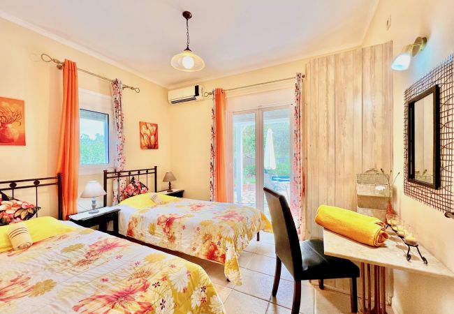 Villa in Lefkada - Beach Villa Iolis with private pool Villa in Lefkada - Beach Villa Iolis with private pool