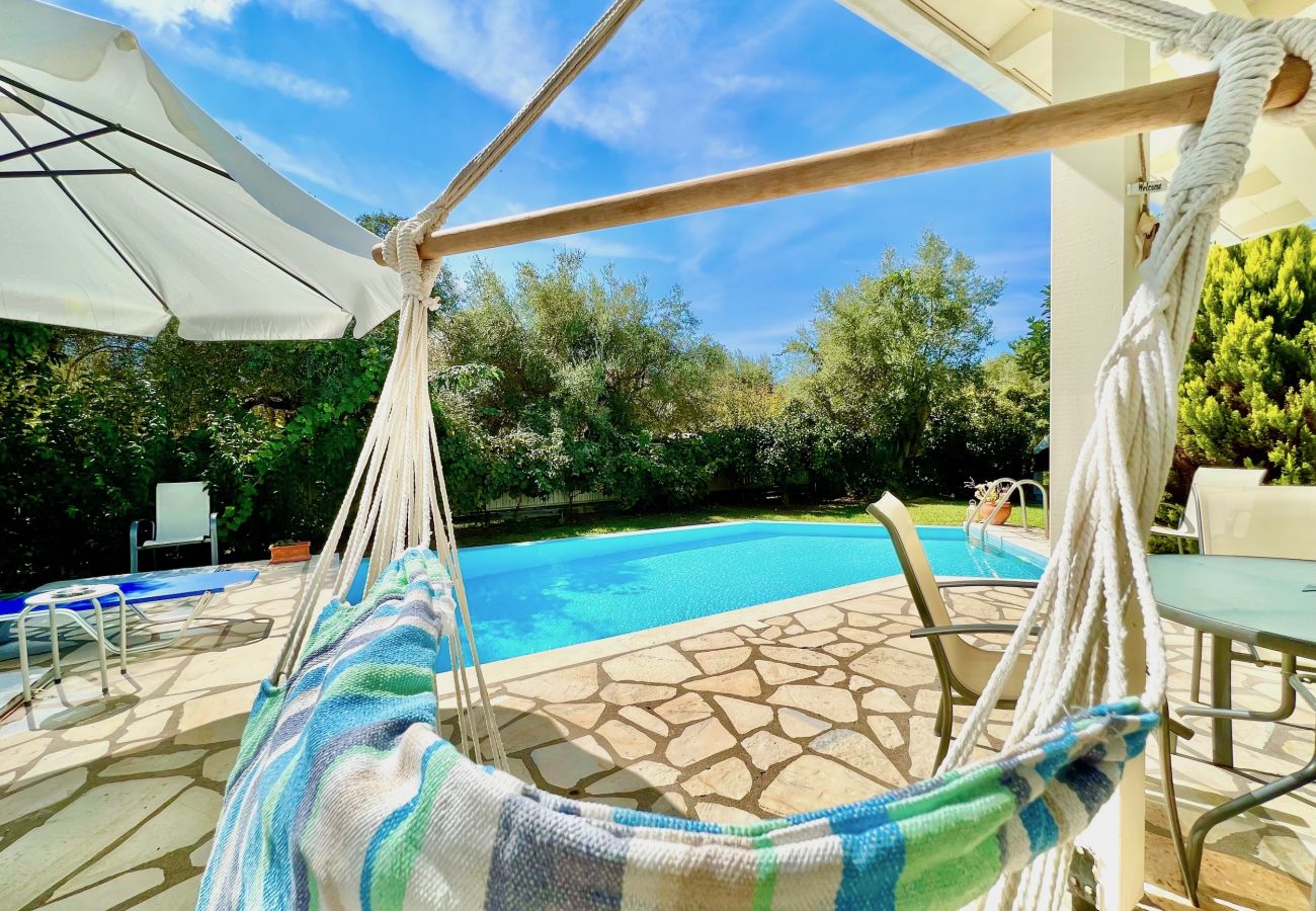 Villa in Lefkada - Beach Villa Iolis with private pool